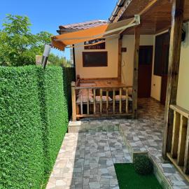 Вила Рея, hotel in Sinemorets
