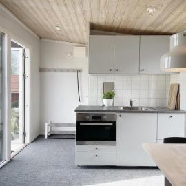 Tiny house in Uttran, Stockholm, hotel i Uttran