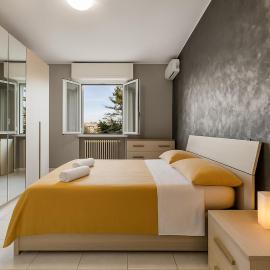 Bright apartment near Milan and Linate AC