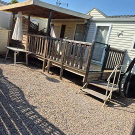 Mobil-Home Le Provençal: Fréjus şehrinde bir otel
