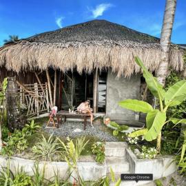 ShakaBrah Beachfront Hostel, hotel di General Luna