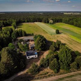 Kolorowe Wzgórze agroturystyka i konie, hotell i Trojanów