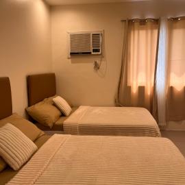 BRP Luxe Condo with Parking and Wifi