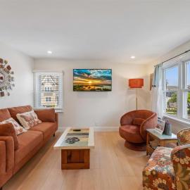 246 E 14Th Ave, 2Nd Floor