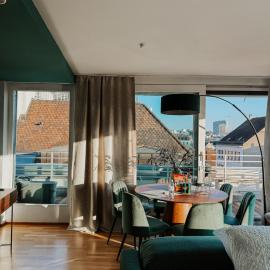 Just Sunny - Panorama Rooftop mit Blick auf das Basel Feuerwerk