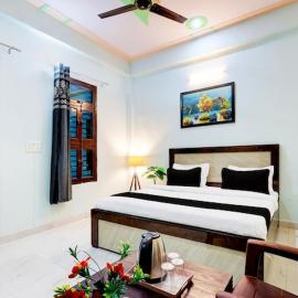 Hotel Royal Residency, hotell i Bahora