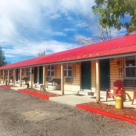 Moosewood Inn, отель в городе Сент-Игнас