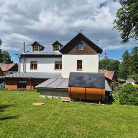 Apartmány Na sjezdovce, hotel in Sedloňov