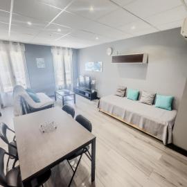 Le Mirevalais-Clim & parking privé -Entre Montpellier et Sète، فندق في Mireval