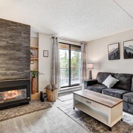 Trails End 203 by Ski Country Resorts, hotel in Breckenridge