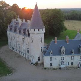 Les chambres du Chateau de Farge-Allichamps, hotell i Farges-Allichamps