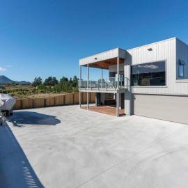 Luxe Family Haven in Wharewaka