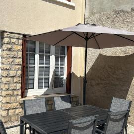 Maison moderne pour 6 personnes, hotel a Laferté-sur-Aube