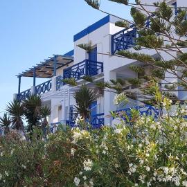 Kalliopis Apartment, מלון באזולימנוס