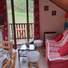 Joli studio confortable et tout équipé au pied du col d'Izoard
