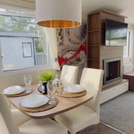 Fabulous 3 Bedroom Static Caravan at Billing Aquadrome