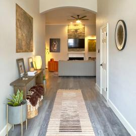 Spacious Family Gem, Close to Lake, Hot Tub