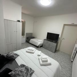 Eden Affittacamere – hotel w Anzio