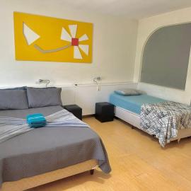 Saint Sebastian Flat 201 - Com Hidro! até 3 pessoas, Duplex, no centro, hotel in Jaraguá do Sul
