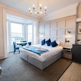 Studio with Scenic Marina Views - Sleeps 3