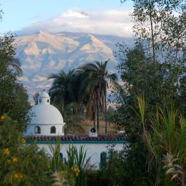 Las Palmeras Inn, hotel di Otavalo