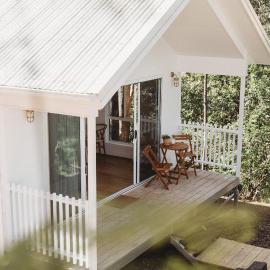 Modern Self-Contained Private Cottage