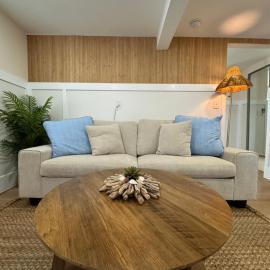Free Paddleboards - King Bed - 5min Walk to Beach, hotel in Clearwater Beach