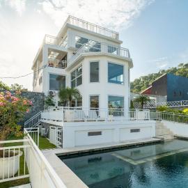 Awanah Villa - Spacious 6 Bedrooms with Sauna, Gym and Cinema