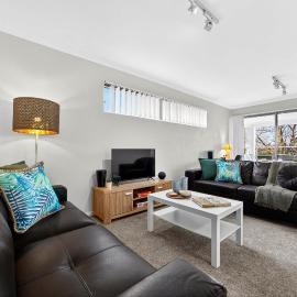Stylish Corporate Stay with Wi-Fi & Parking