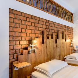 Le Chat'o Park Hotel Ivato Airport NAVETTE GRATUITE H24, hotelli kohteessa Antananarivo