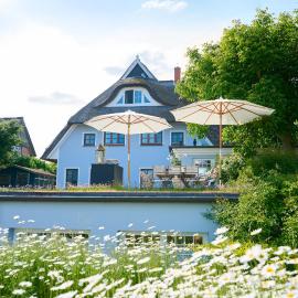 Landhaus Esperort, hotell i Ahrenshoop