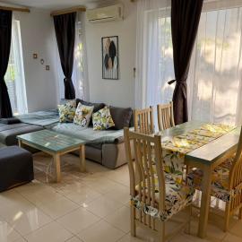 The Lemon Villa, hotel em Rogachevo