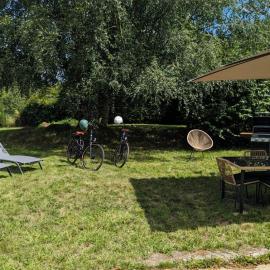 Gîte 4 personnes atypique avec services tout inclus, à l'orée d'une forêt privée