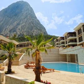 Green Olbia – hotel w mieście Gedeller