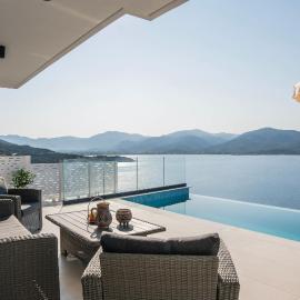 Alexandria Seaside Luxury Villas in Kriaritsi