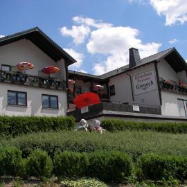 Ferienwohnung Moselpension Gwosch, hotel in Bruttig-Fankel