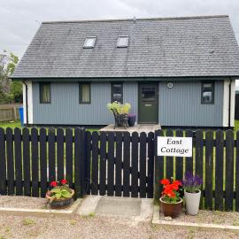 East Cottage, Brodie
