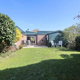 Zeester - Comfortable holiday home near the beach