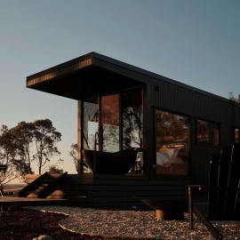 Heathcote Winery Luxury and Stunning Views, hotel u gradu 'Cornella'