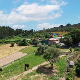 AG Casa Brañas, en aldea rural gallega, hótel í Aranga