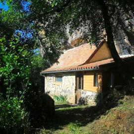 Semi-Troglodyte du Coustal, hotel a Cajarc