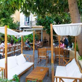 Auberge de Jeunesse HI Nice Les Camélias, hôtel à Nice