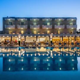 Dore Boutique Hotel, hotel u gradu Aja Marina Nea Kidonijas