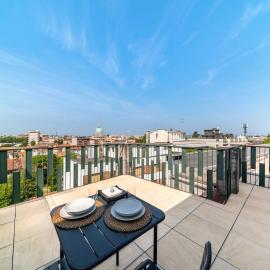 Luminosissimo Attico con Vista Panoramica su Udine, hotel em Udine