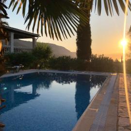 Villa SAL'EGLI، فندق في Faiakes