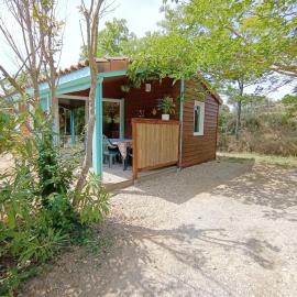 Chalet Le Lagon, hotel in Cazilhac