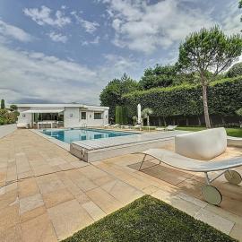 Villa Azur - Élégante et détente, hotel in Aix-les-Bains