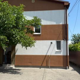 Modern Apartments，穆卡切沃的飯店