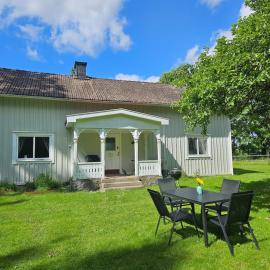 Lillstugan Albohult, hotel in Hok