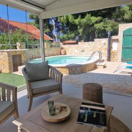 Apartment Carpe Diem Ivan Dolac, hotel u gradu Ivan Dolac